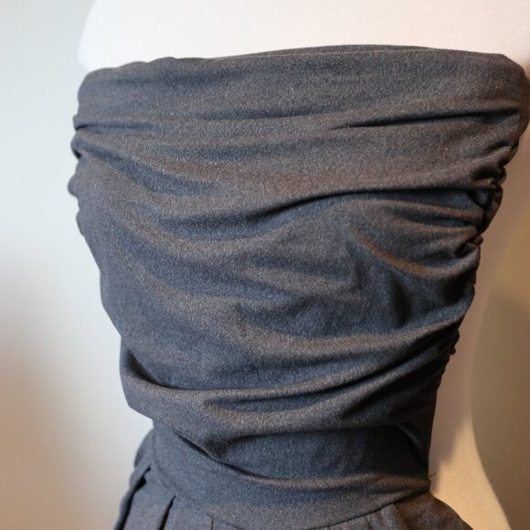 Jumpsuit With Pockets - Picture 3 of 6